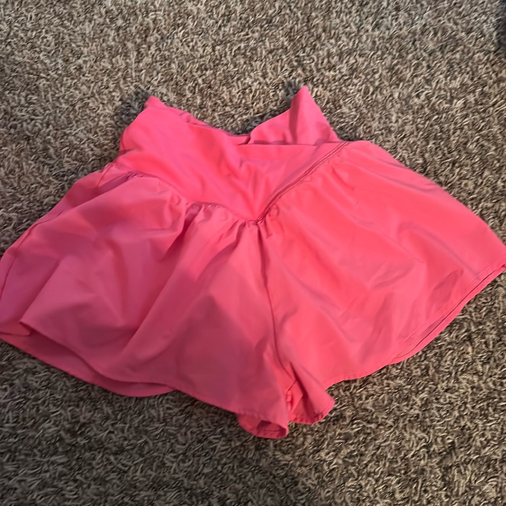 Aerie Pink Skorts with Flowy Design and High-Waisted Fit